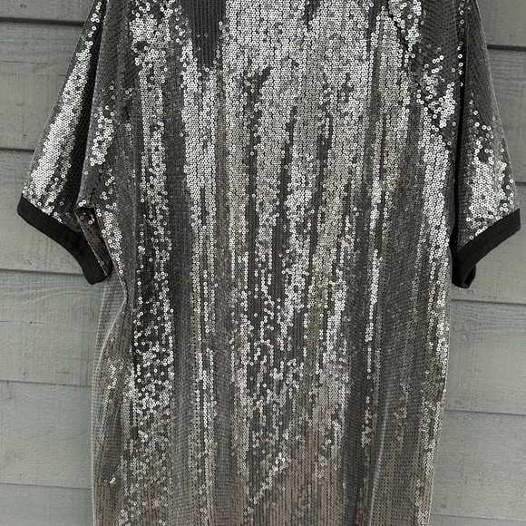 FP Movement by Free People Black and Silver Run Off Tee Size M - Picture 8 of 9